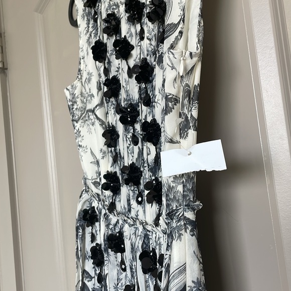 MAXMARA Studio Flares Dress with 3D embellishments - Picture 8 of 15